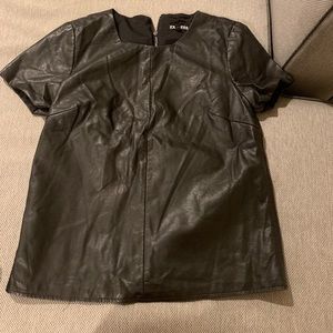 NEVER WORN, faux leather express top